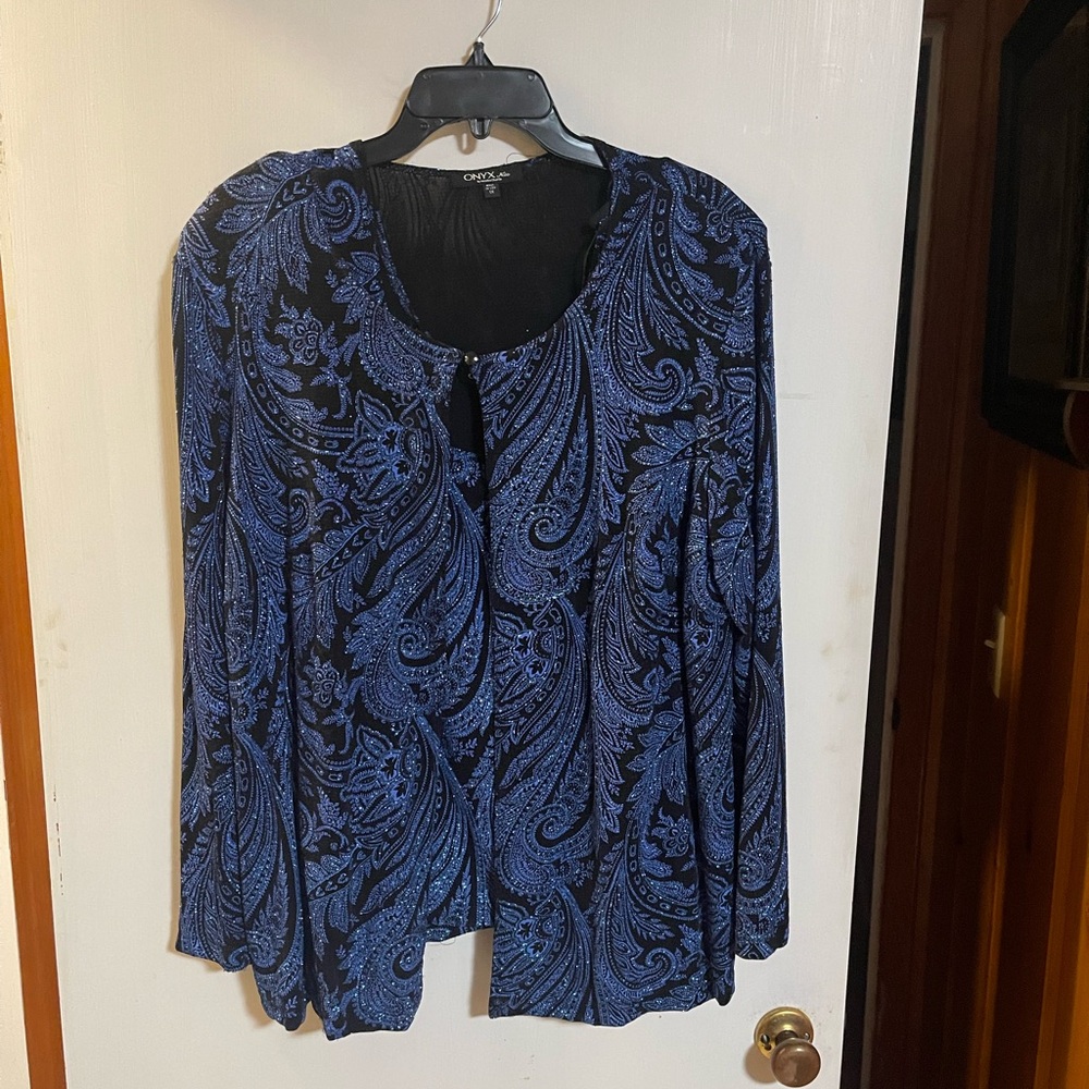 Black and royal blue sparkles are gorgeous on this classic party attire